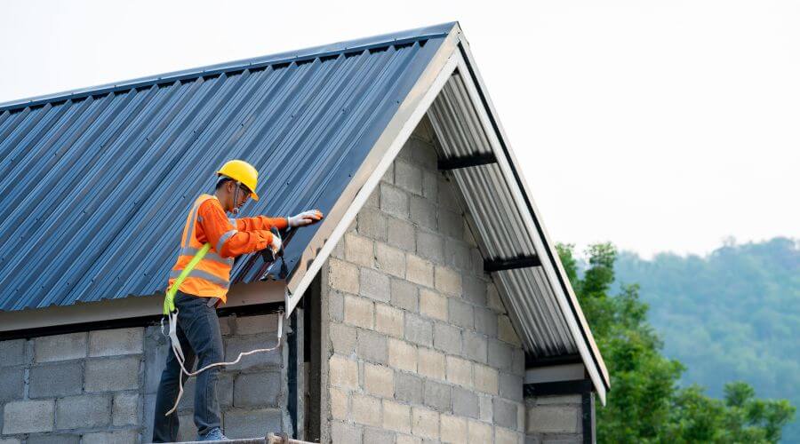 Expert new roof installation services in Hamilton, IL